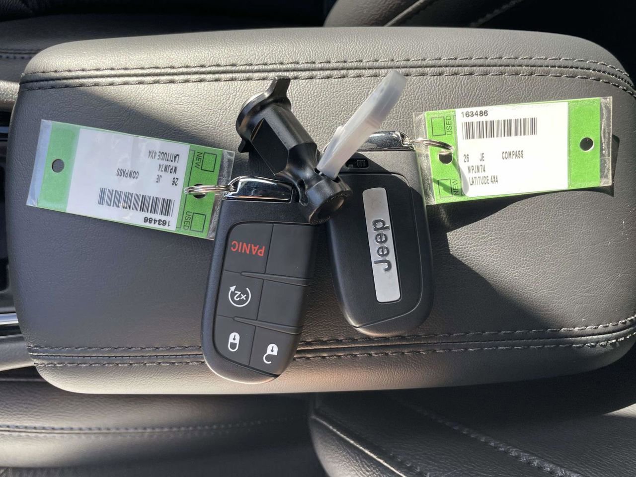 New 2026 Jeep Compass Latitude image 35