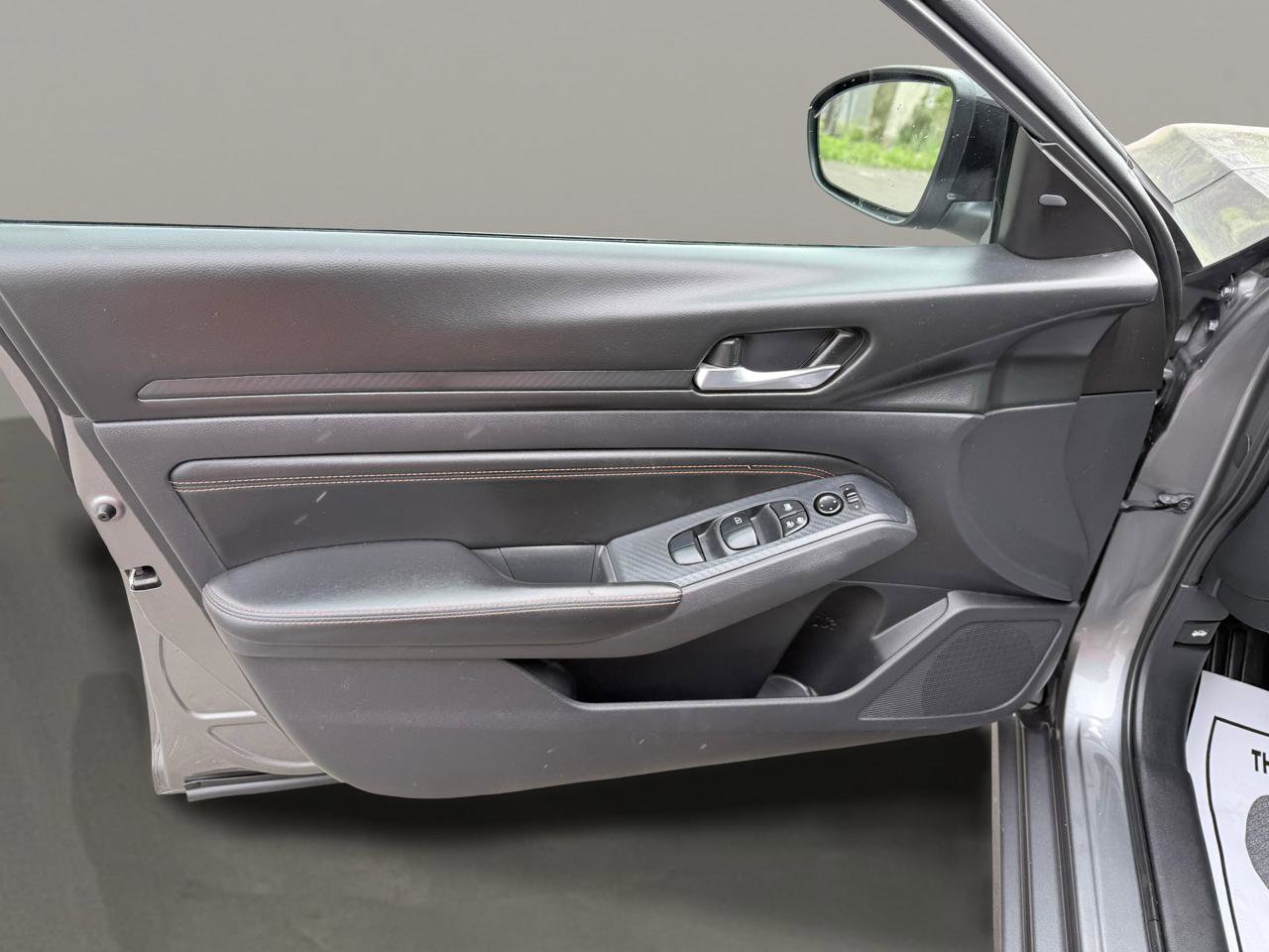 Used 2019 Nissan Altima 2.5 SR AWD/4WD image 17