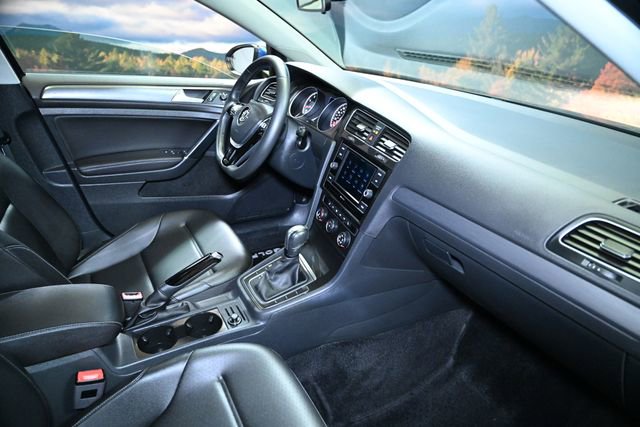 Used 2020 Volkswagen Golf 1.4T TSI image 41