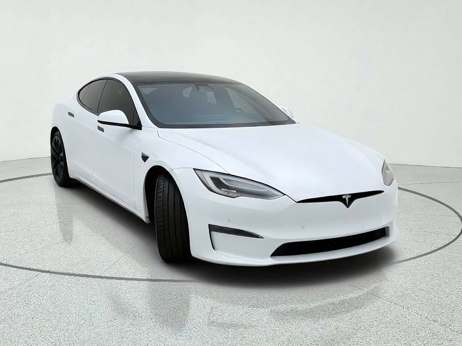 Used 2021 Tesla Model S Plaid AWD/4WD image 4