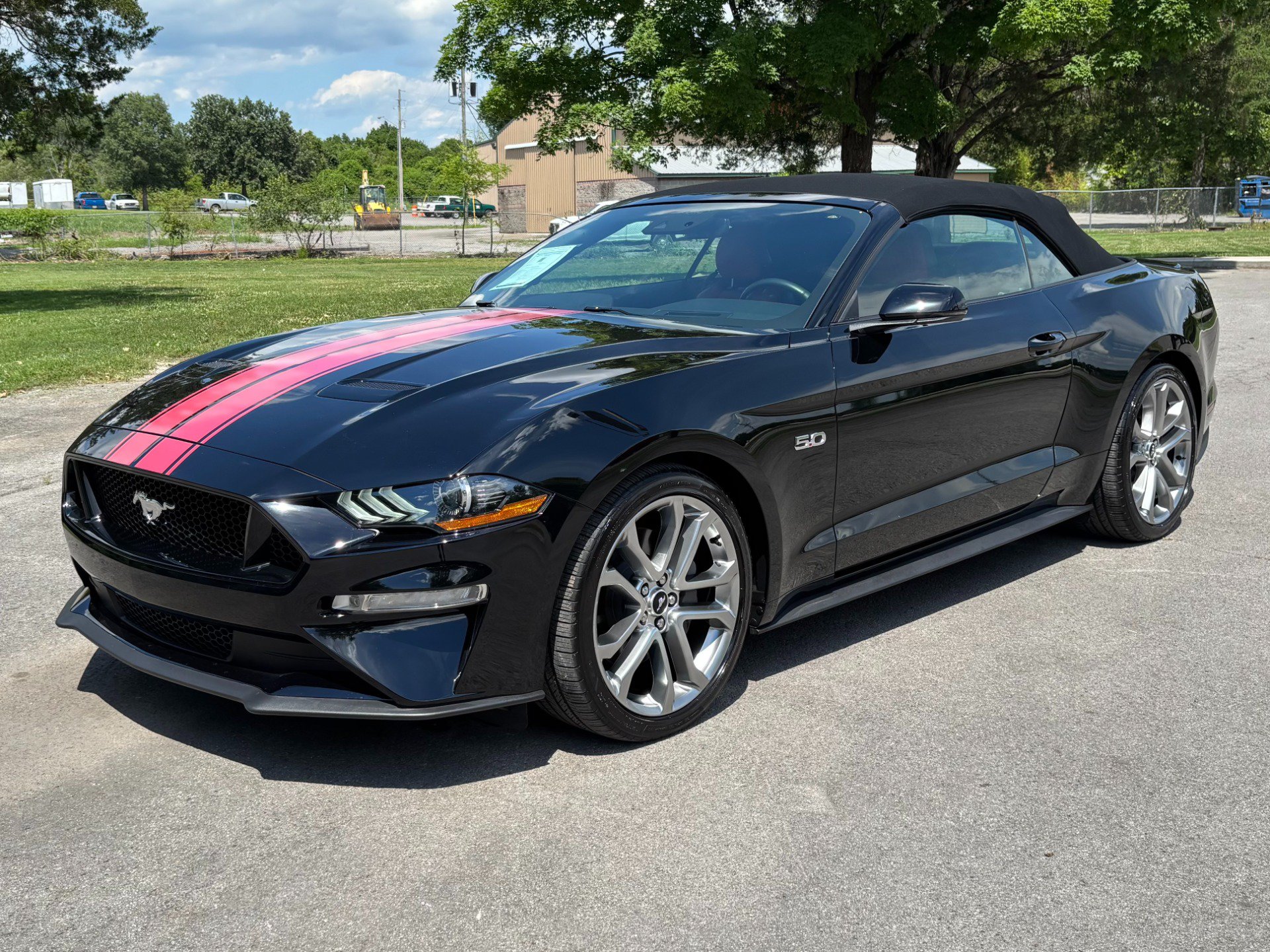 Used 2020 Ford Mustang GT Premium w/ Equipment Group 401A RWD image 9