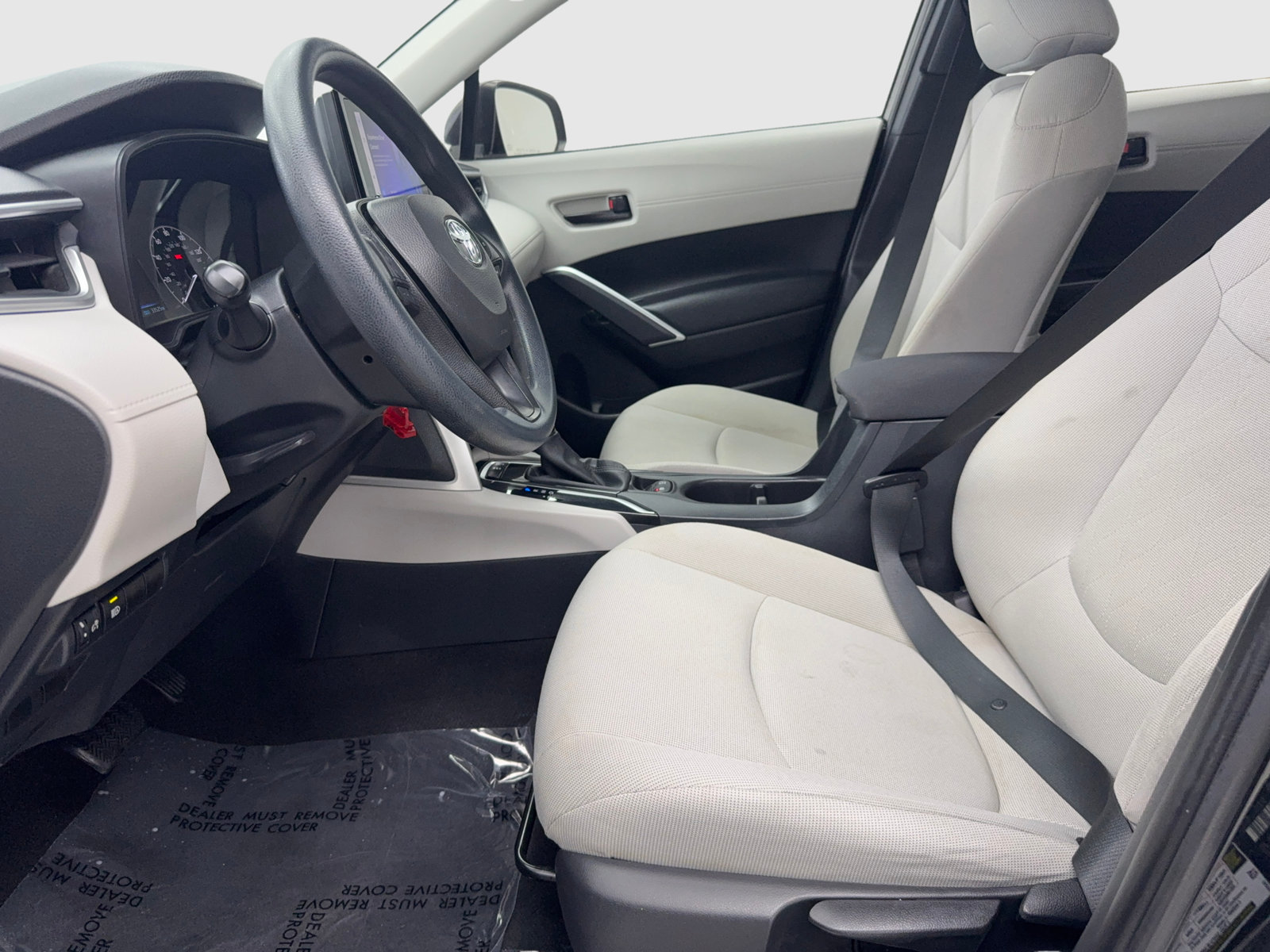Used 2024 Toyota Corolla Cross L FWD image 33