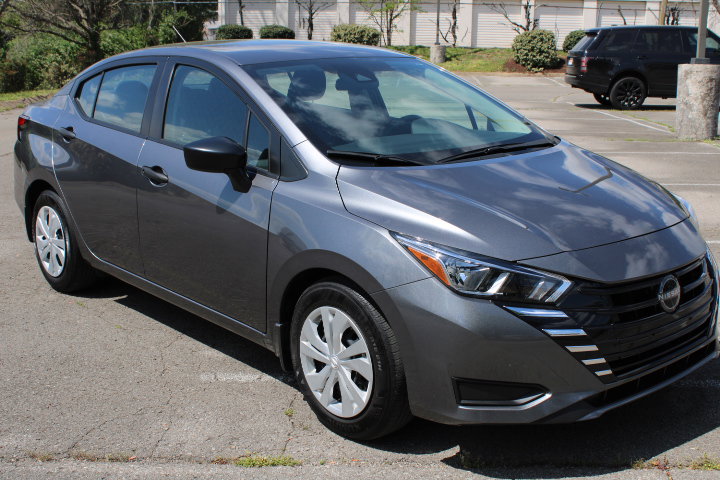 Used 2024 Nissan Versa S w/ Trunk Package FWD image 5