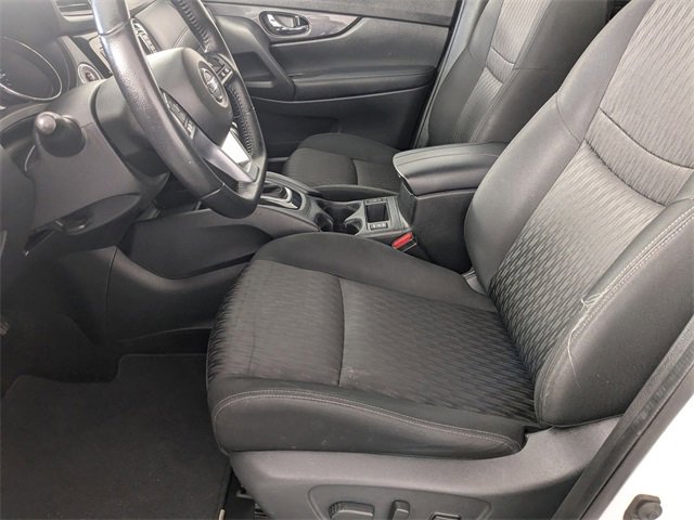 Used 2019 Nissan Rogue SV image 13