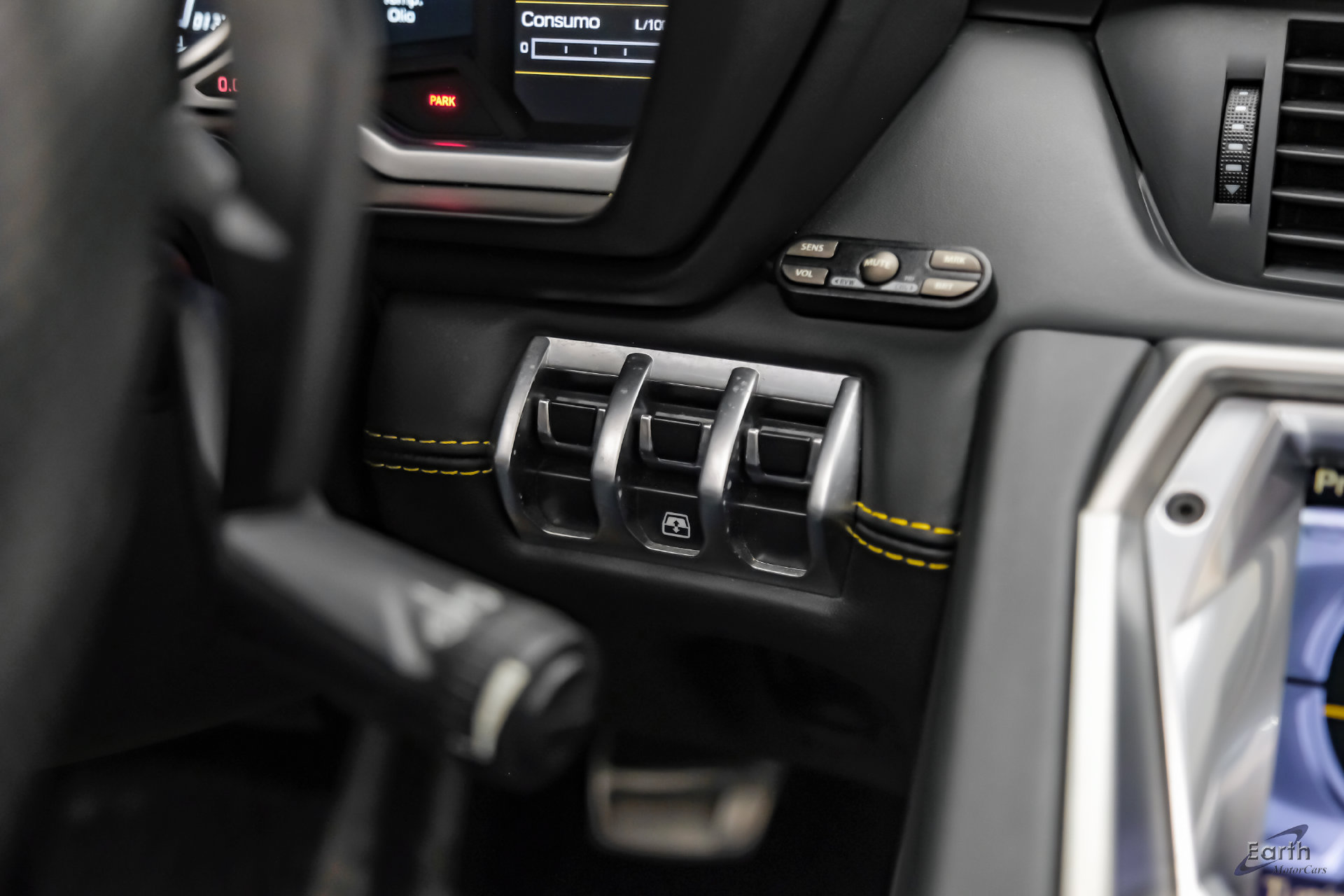Used 2014 Lamborghini Aventador LP 700-4 AWD/4WD image 86