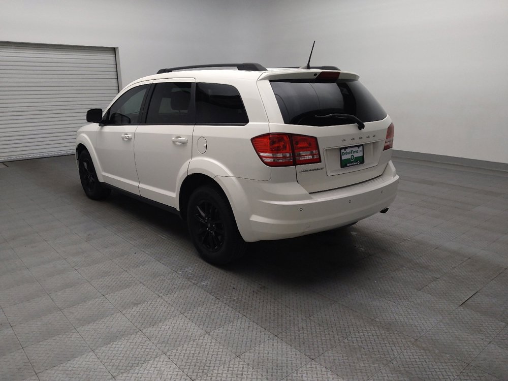 Used 2020 Dodge Journey SE w/ SE Popular Equipment Group FWD image 5