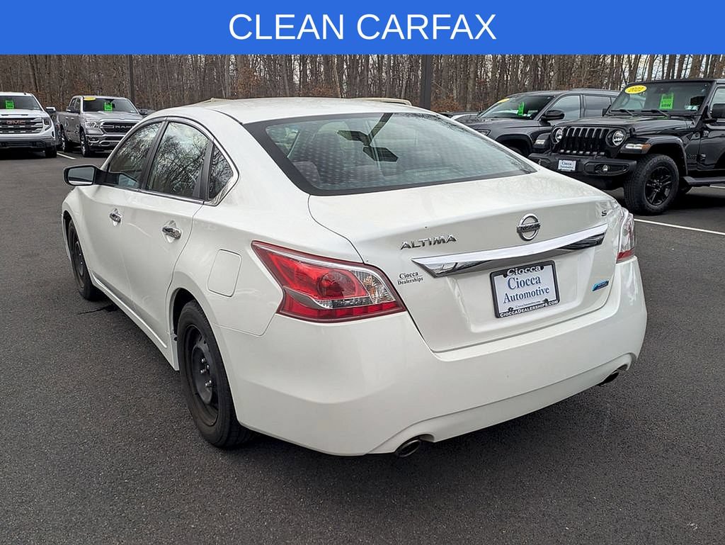 Used 2013 Nissan Altima 2.5 S FWD image 7