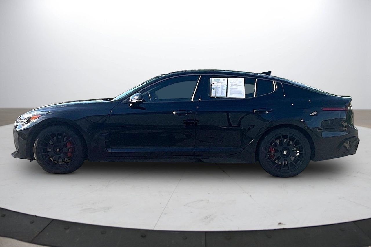 Used 2023 Kia Stinger GT-Line w/ Sun & Sound Package RWD image 5