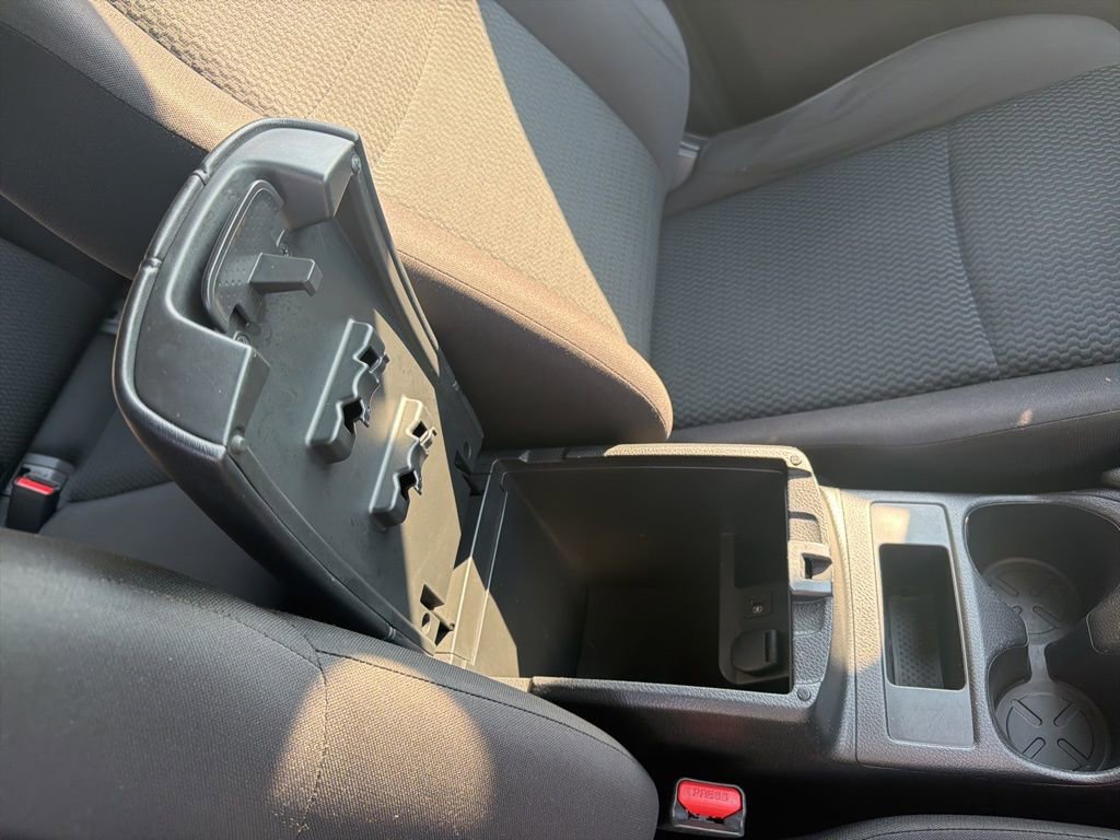 Used 2020 Nissan Rogue Sport S AWD/4WD image 35