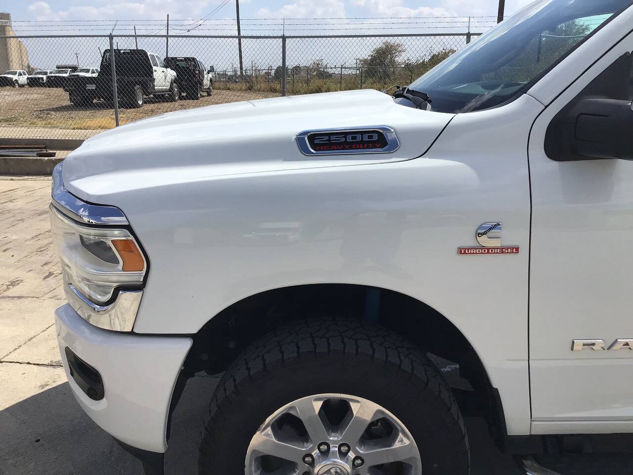 Used 2023 RAM 2500 Laramie AWD/4WD image 8