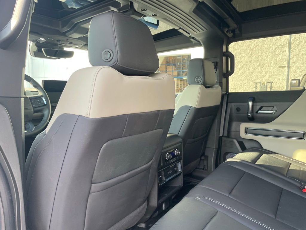 New 2026 GMC Hummer EV SUV image 23