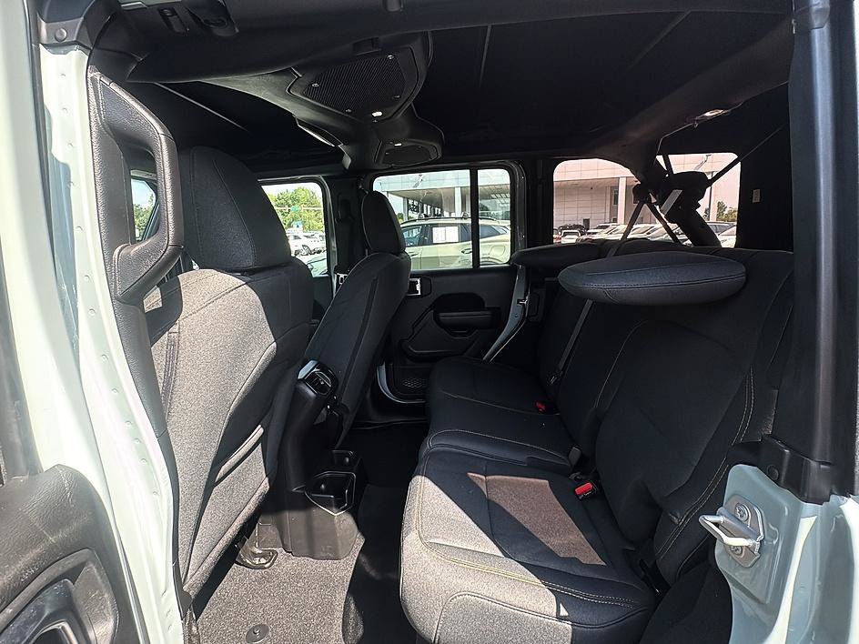 Used 2024 Jeep Wrangler Unlimited Sport AWD/4WD image 23