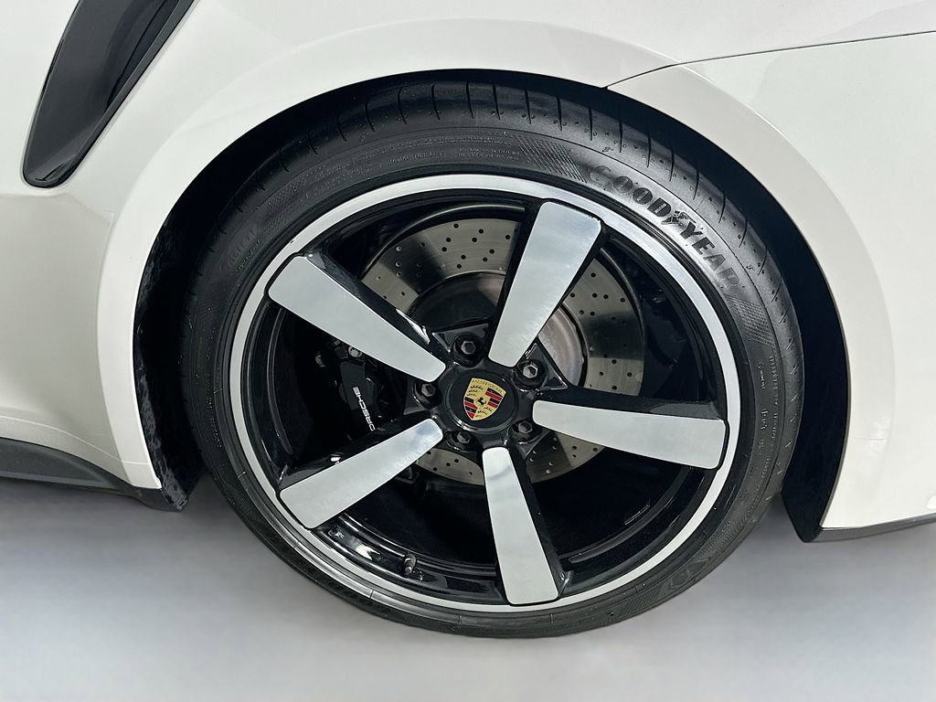 Certified 2023 Porsche 911 Turbo AWD/4WD image 31