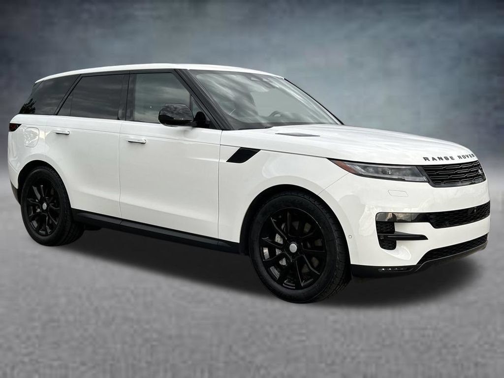 Used 2025 Land Rover Range Rover Sport SE AWD/4WD image 7