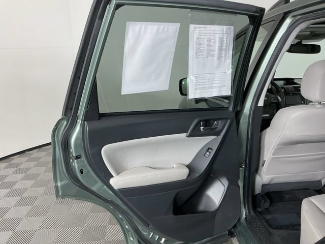 Used 2014 Subaru Forester 2.5i Limited AWD/4WD image 26