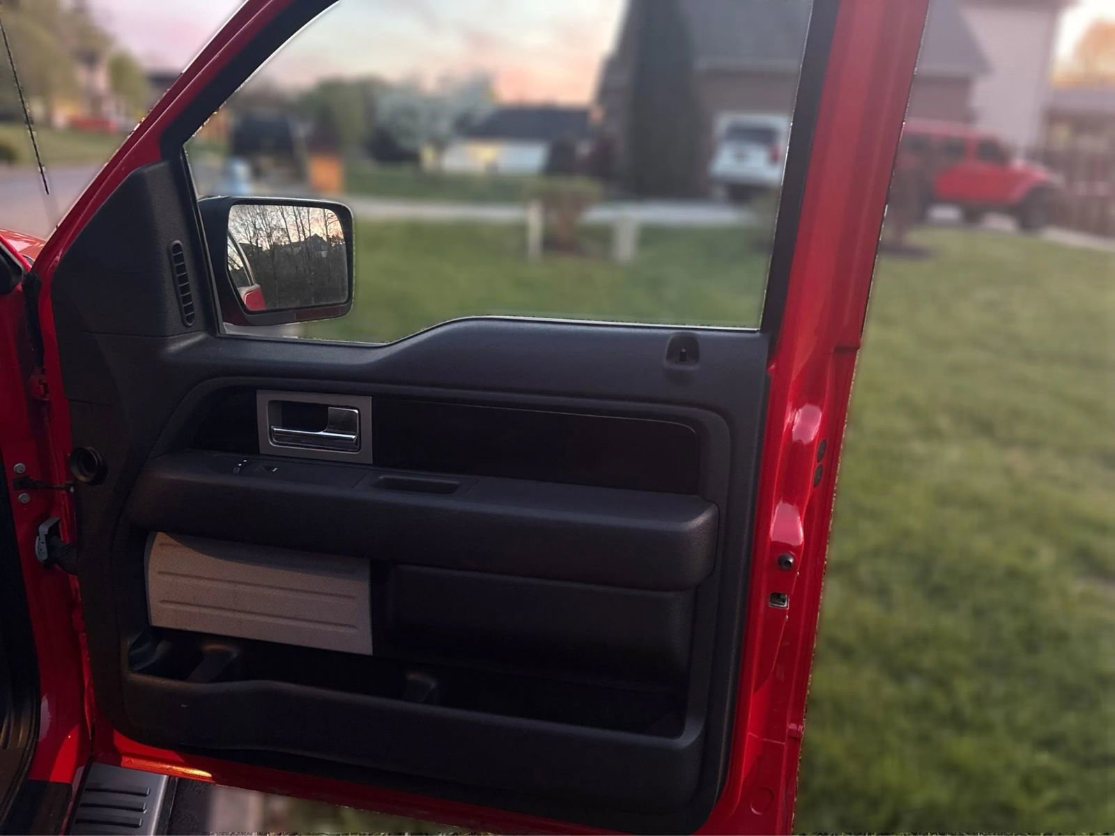 Used 2011 Ford F150 FX4 w/ FX Luxury Pkg AWD/4WD image 24