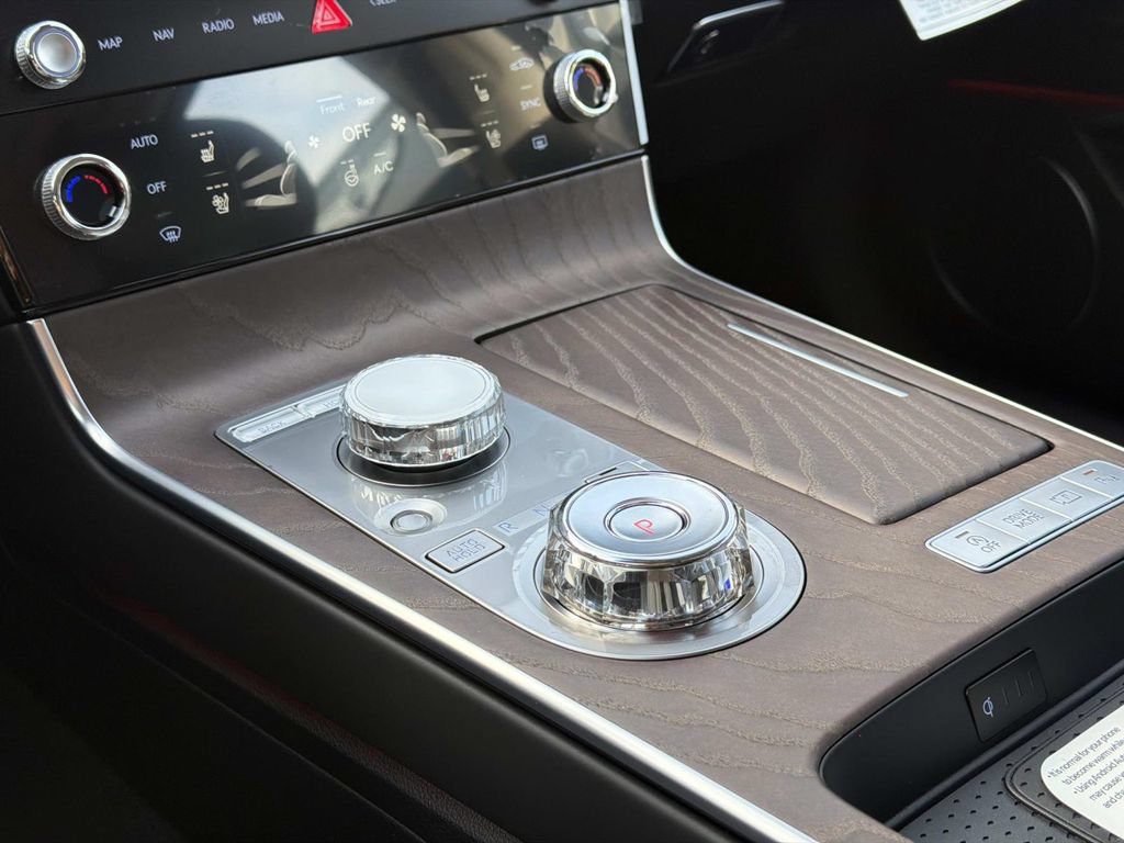 New 2027 Genesis G80 2.5T Advanced AWD/4WD image 7