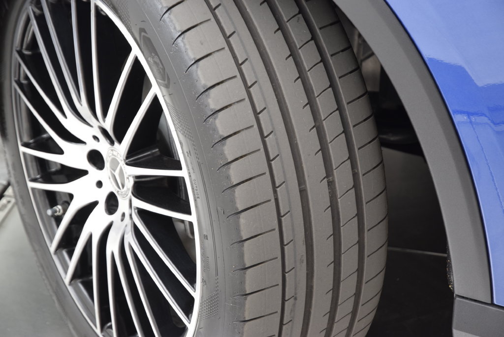 Certified 2026 Mercedes-Benz GLC 300 image 28