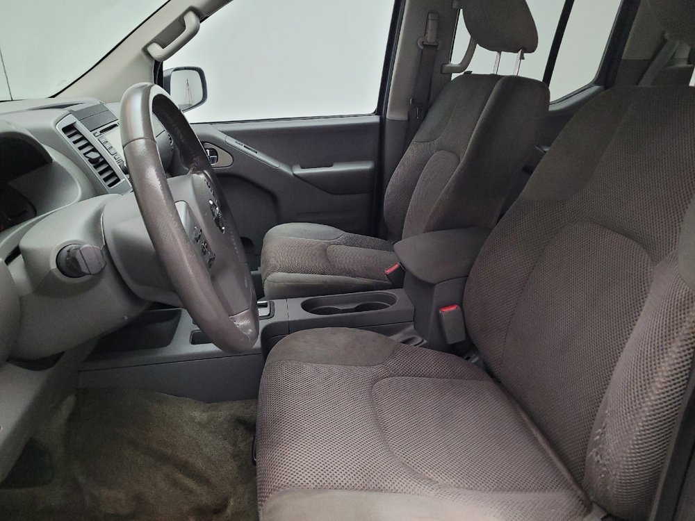 Used 2016 Nissan Frontier SV w/ SV Value Truck Package image 17