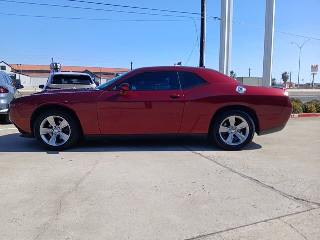 Used 2020 Dodge Challenger SXT image 6