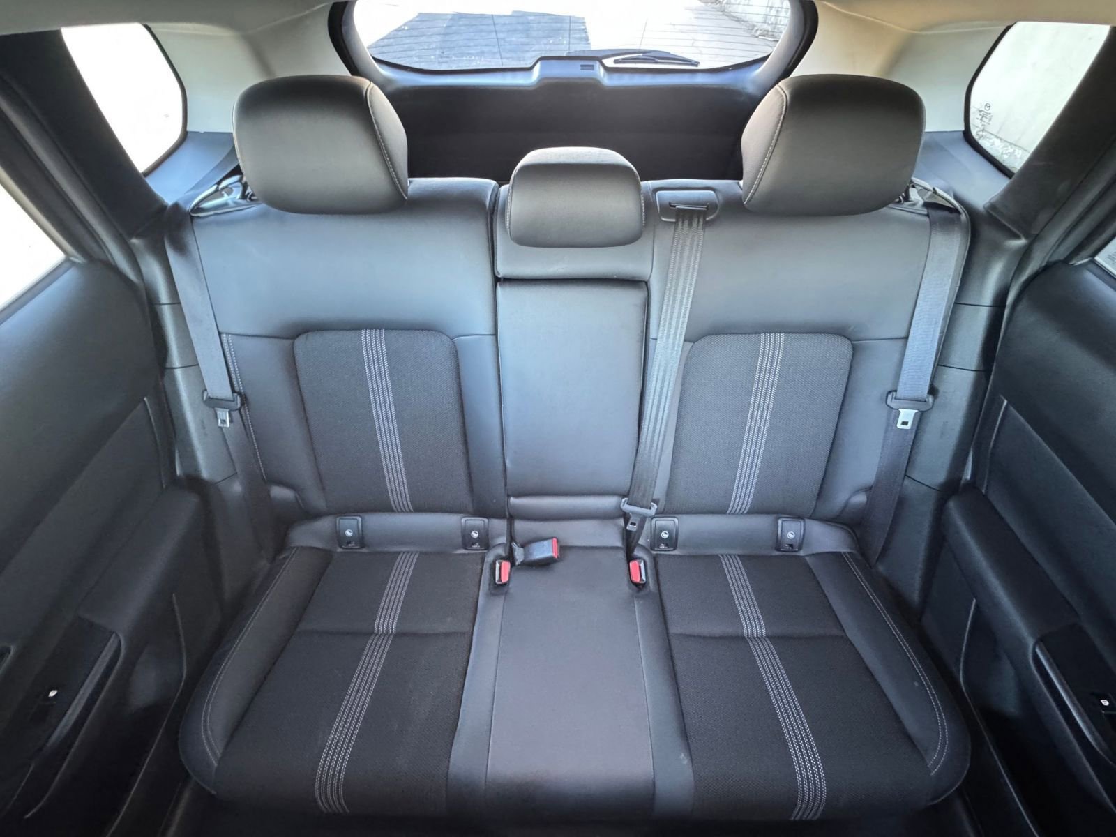 Used 2025 MAZDA CX-50 AWD 2.5 S w/ Preferred Package image 37