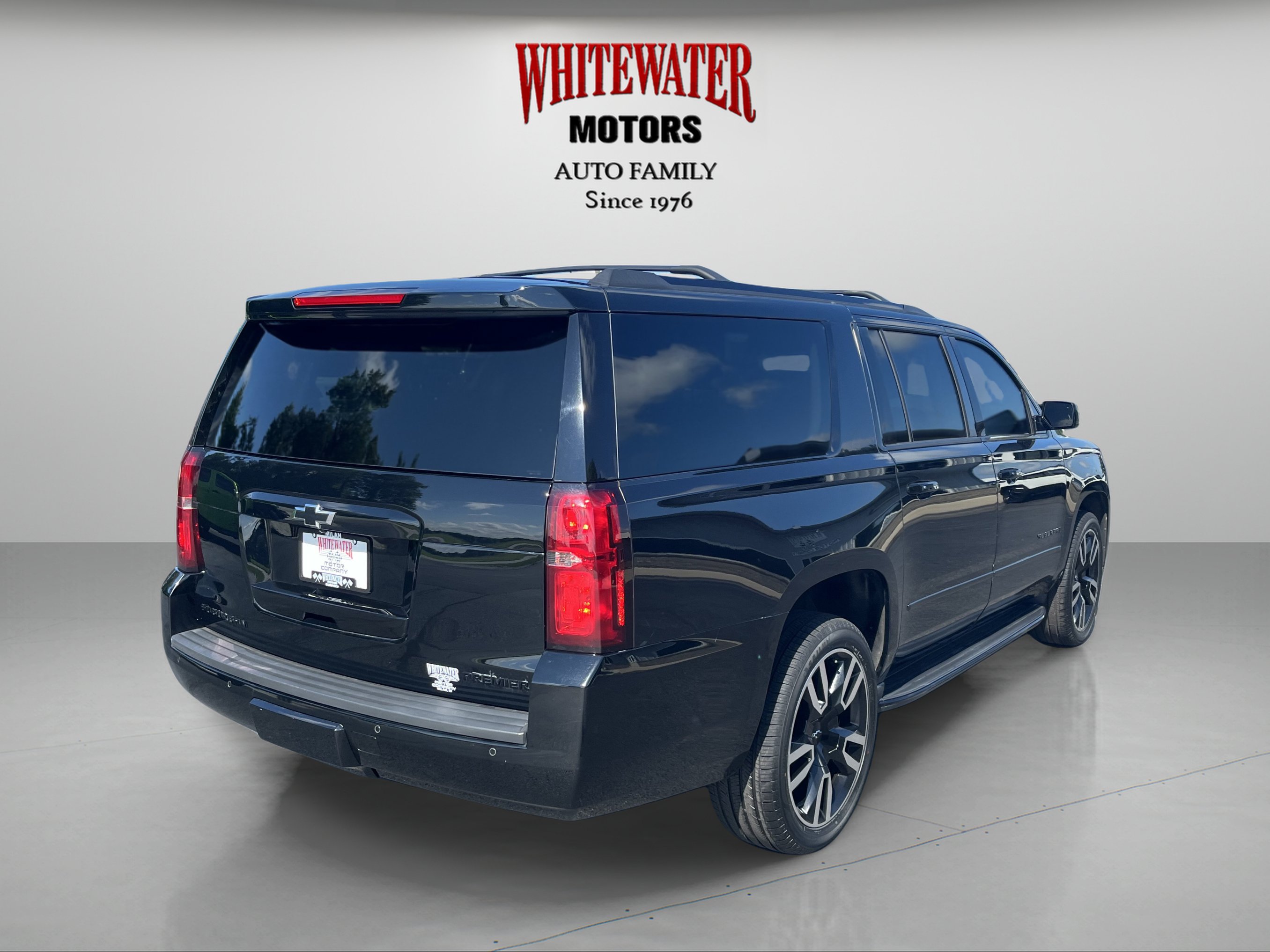 Used 2019 Chevrolet Suburban Premier AWD/4WD image 5