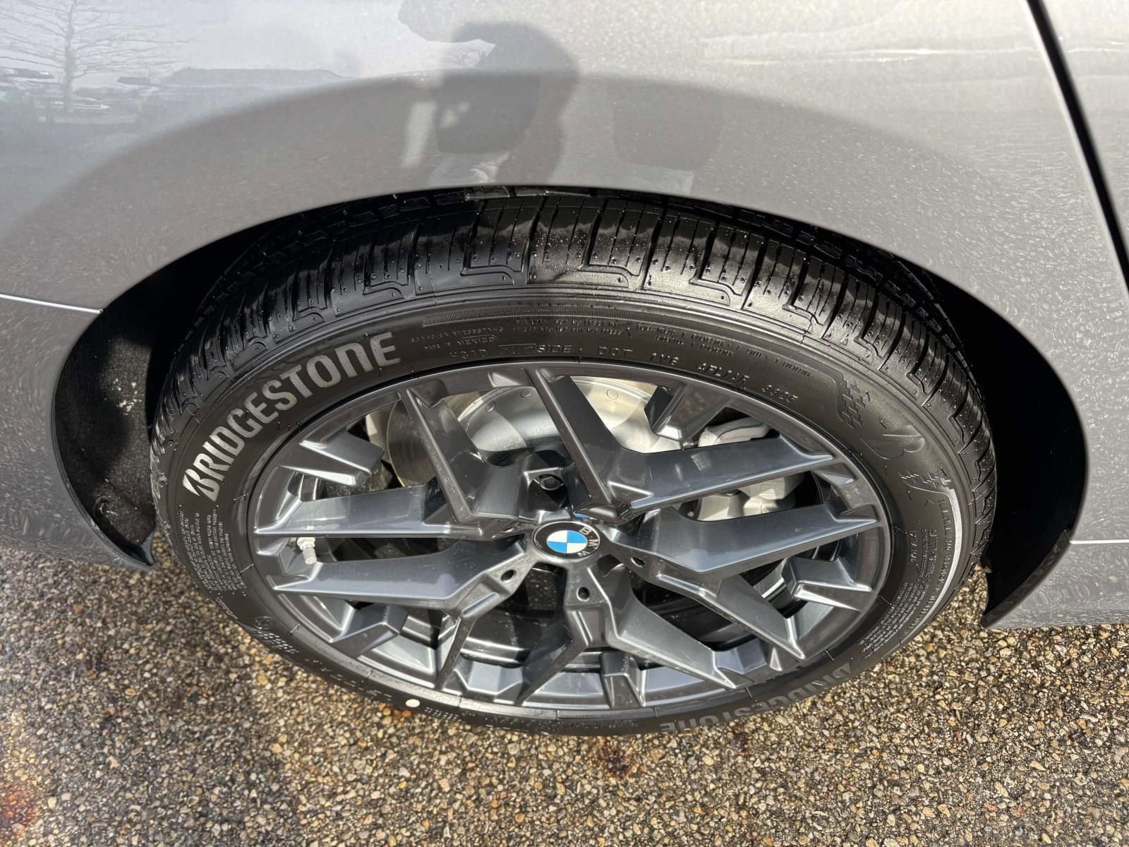 New 2026 BMW 330i xDrive Sedan w/ Premium Package AWD/4WD image 10