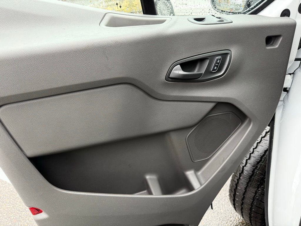 New 2026 Ford Transit 250 Low Roof w/ Load Area Protection Package image 18