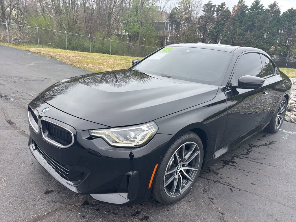Used 2024 BMW 230i 230i w/ Premium Package image 2