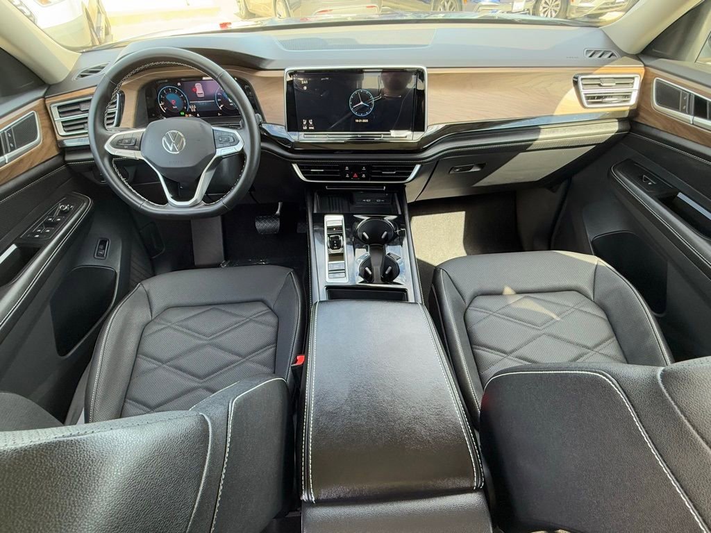 New 2026 Volkswagen Atlas SE image 13