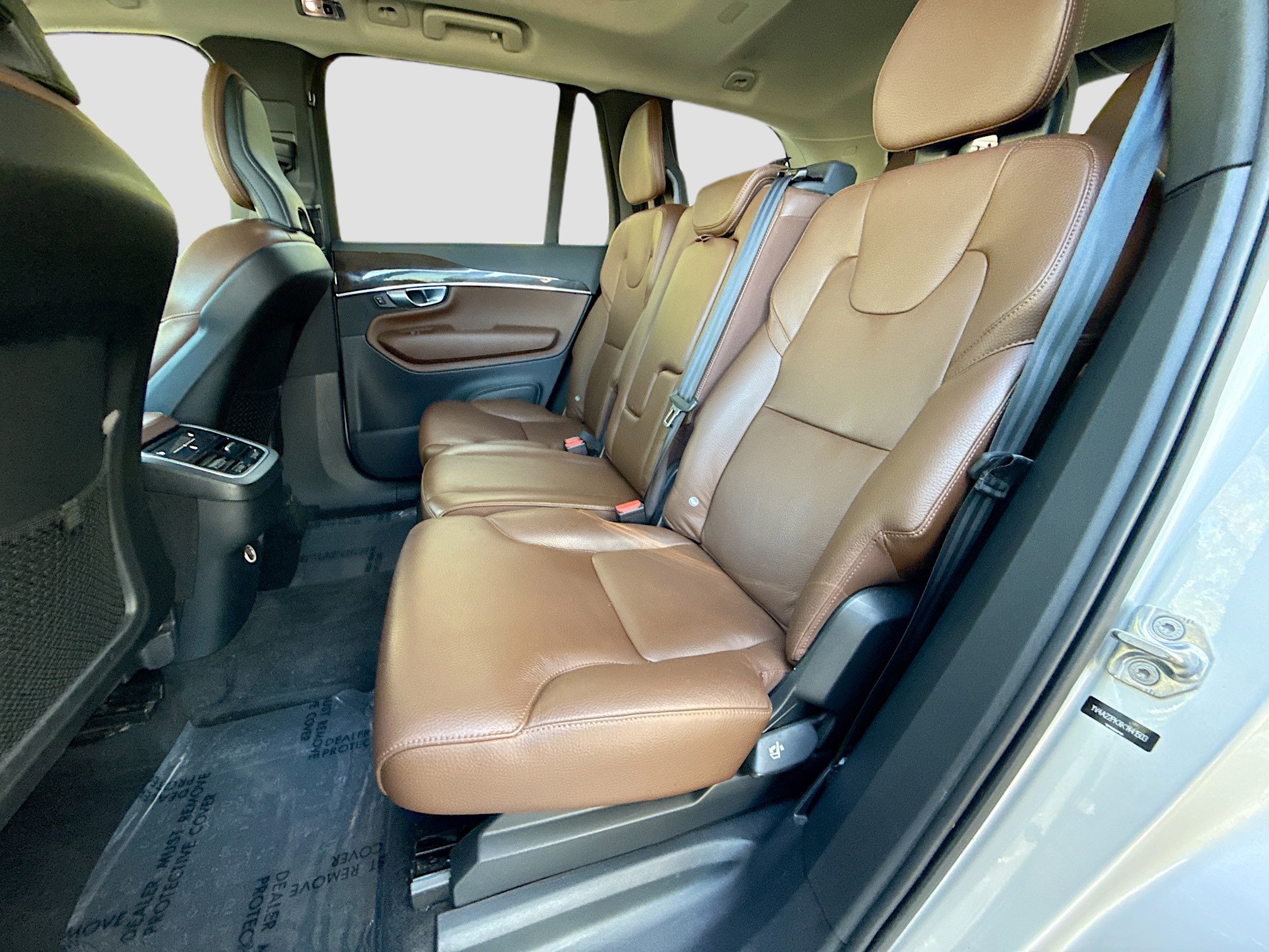 Used 2019 Volvo XC90 T6 Momentum w/ Protection Package Premier image 21