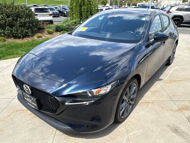 Used 2023 MAZDA MAZDA3 s FWD image 3