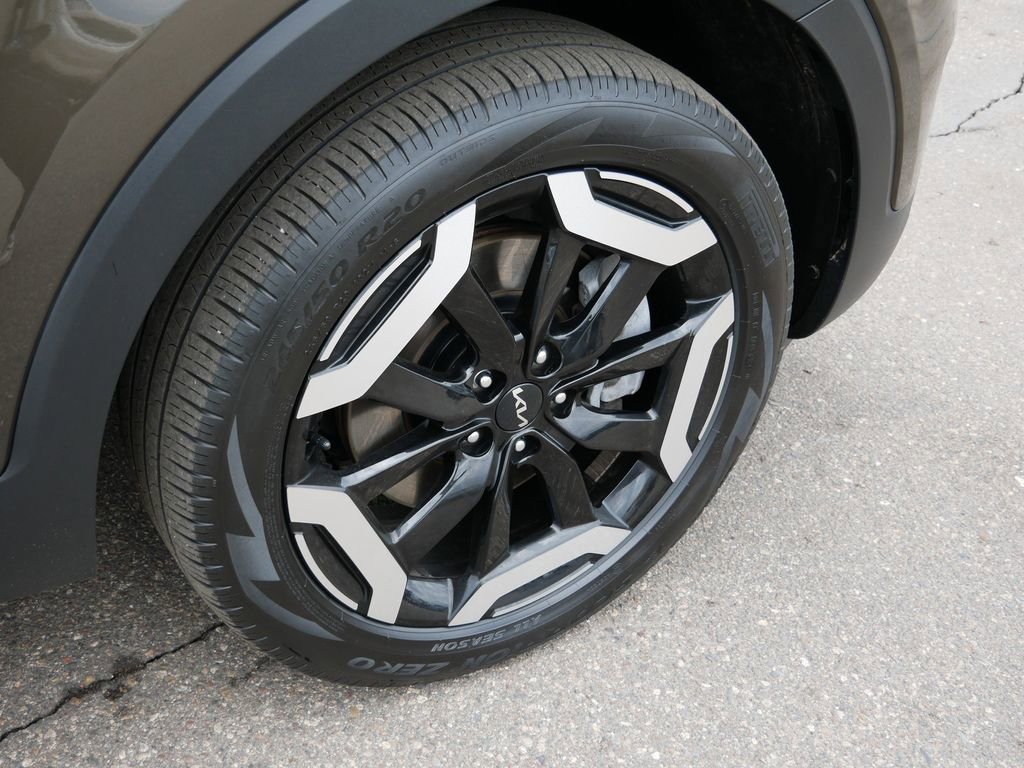 Used 2025 Kia Telluride S AWD/4WD image 19