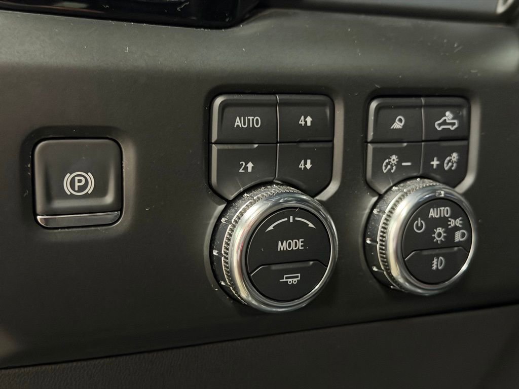 Certified 2025 GMC Sierra 1500 AT4 w/ AT4 Premium Package image 26
