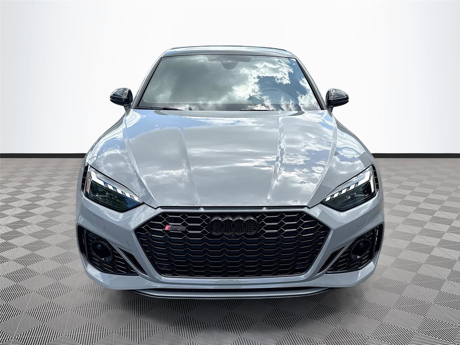 Certified 2023 Audi RS 5 w/ Black Optic Carbon Package AWD/4WD image 2