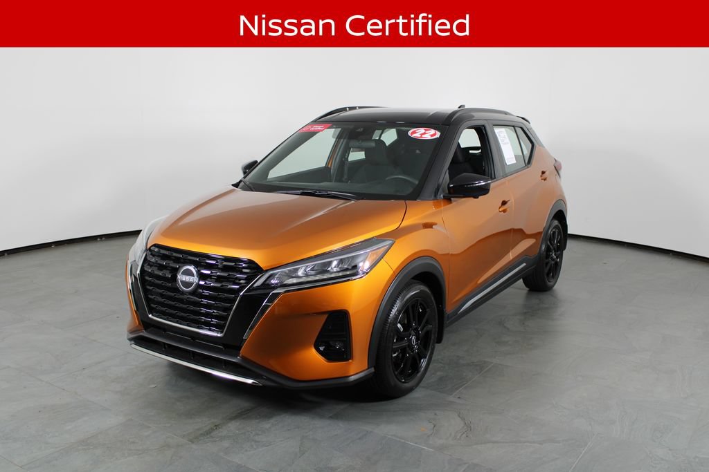 Certified 2022 Nissan Kicks SR FWD image 2