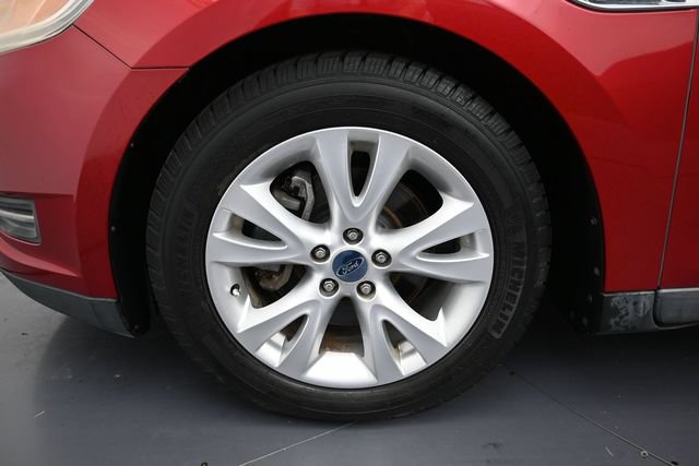 Used 2010 Ford Taurus SEL FWD image 9