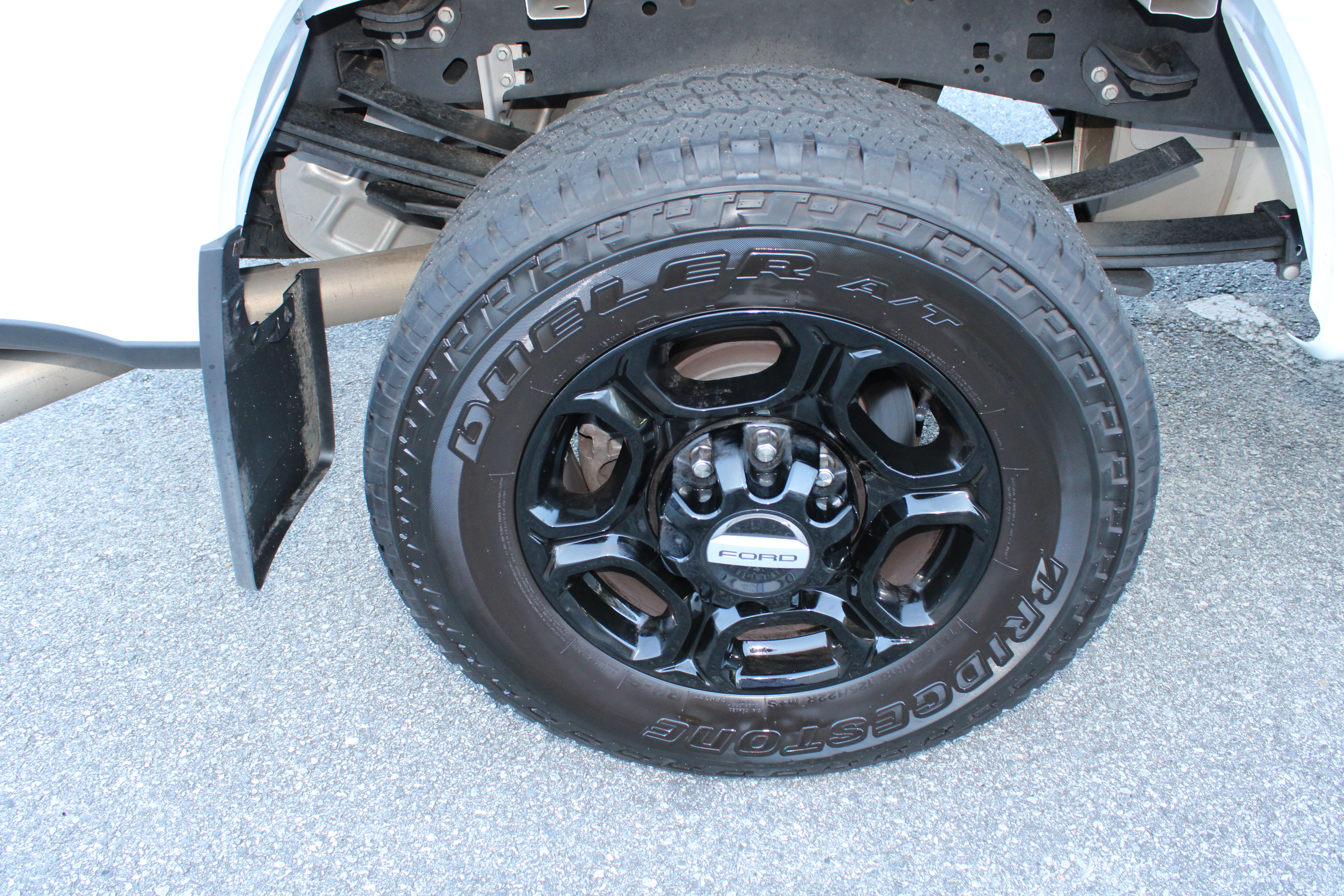 Used 2024 Ford F250 XL w/ STX Appearance Package AWD/4WD image 12