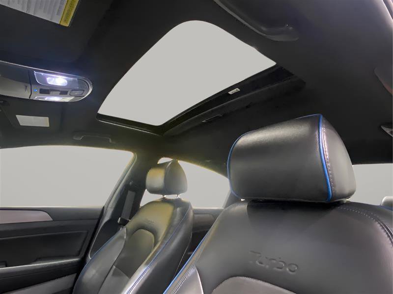 Used 2018 Hyundai Sonata Limited image 17