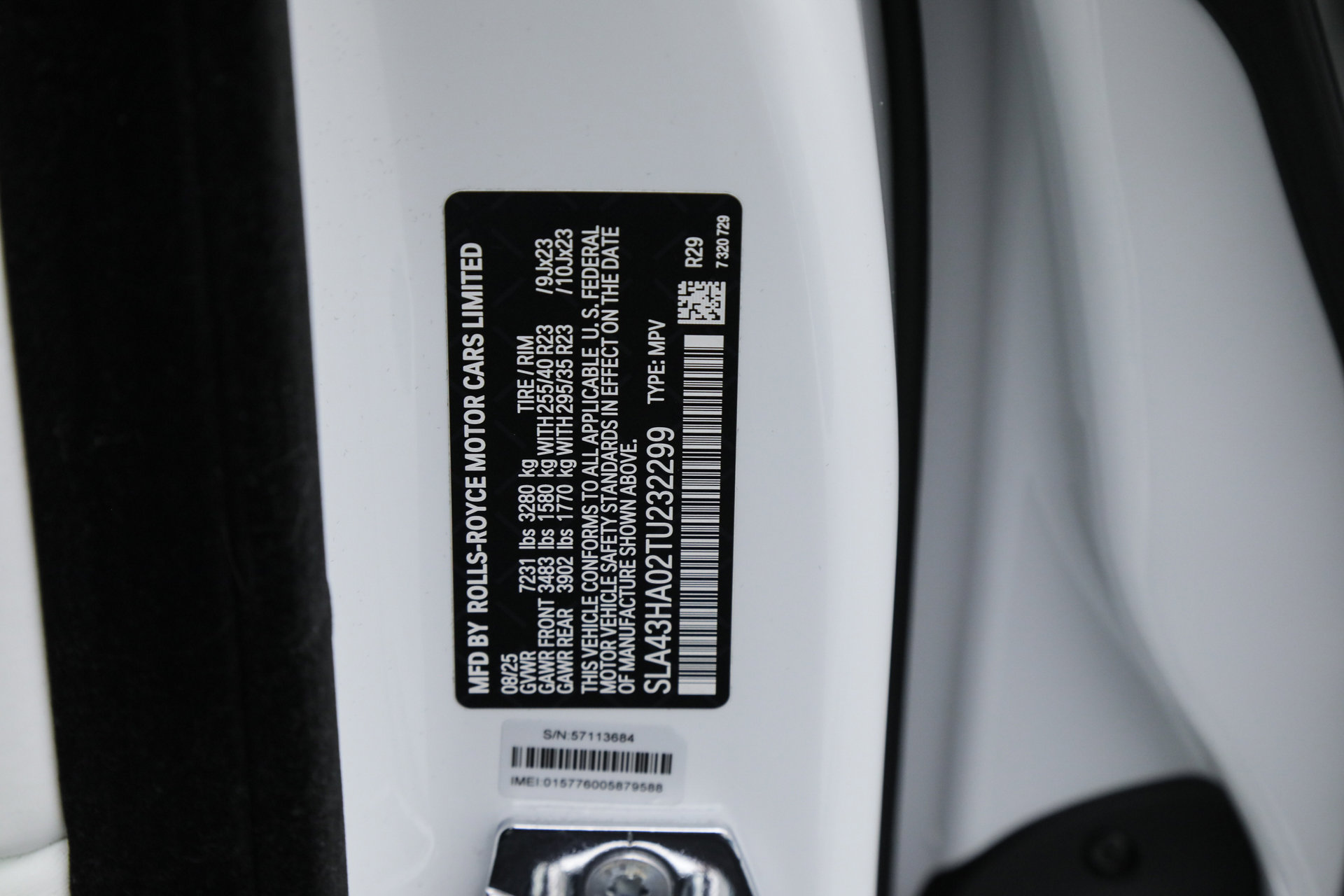 Used 2026 Rolls-Royce Cullinan Black Badge image 44