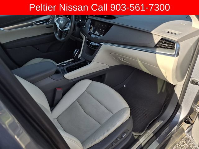 Used 2021 Cadillac XT5 Premium Luxury FWD image 11