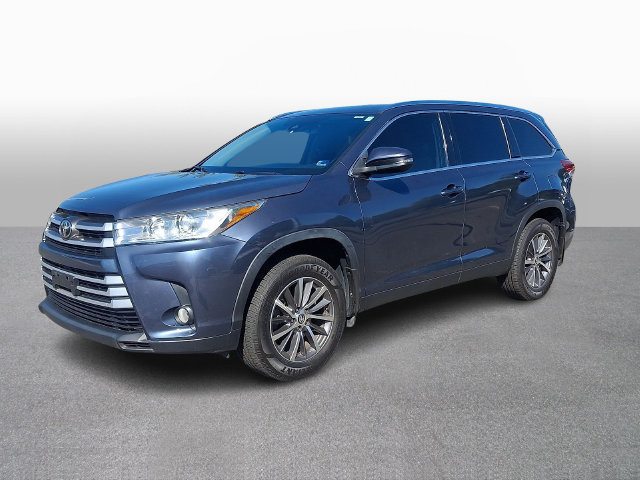 Used 2019 Toyota Highlander XLE AWD/4WD image 1