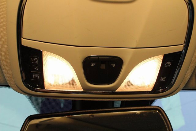 Used 2017 Jeep Cherokee Latitude w/ Comfort & Convenience Group image 28