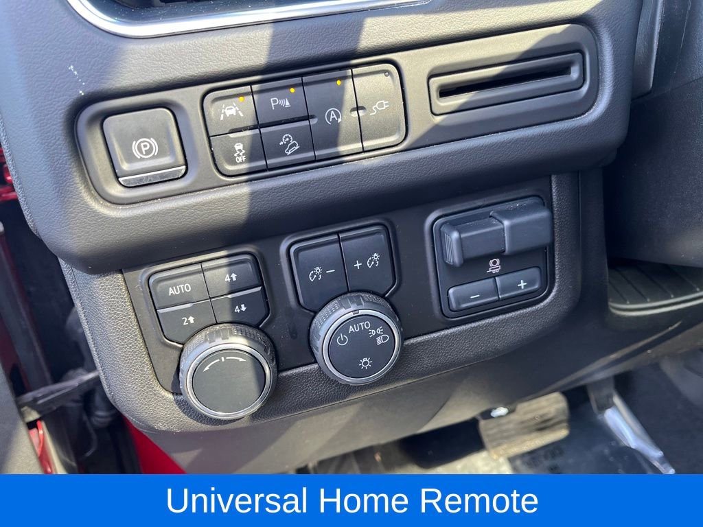 Used 2021 Chevrolet Tahoe Z71 w/ Z71 Signature Package image 37