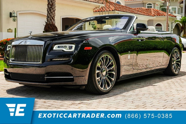 Used 2019 Rolls-Royce Dawn RWD image 1