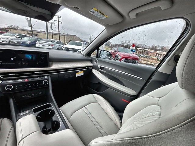 Certified 2025 Hyundai Sonata Limited image 11