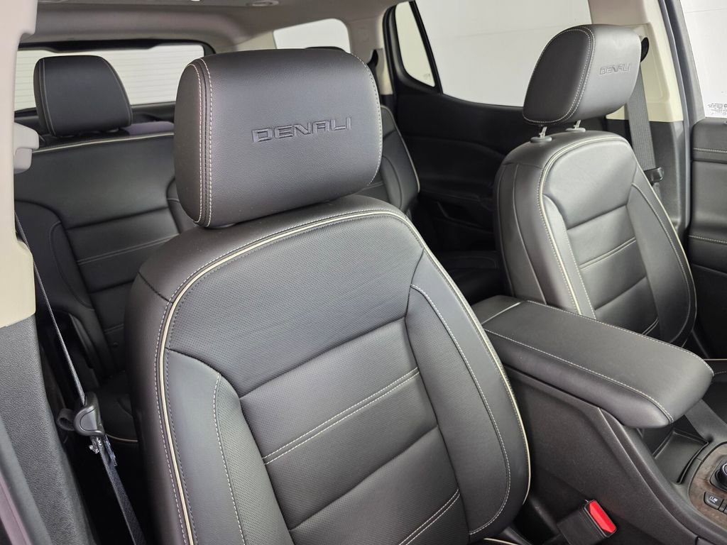 Used 2020 GMC Acadia Denali w/ Denali Ultimate Package image 33