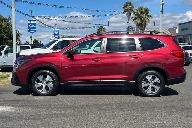 Used 2024 Subaru Ascent Premium w/ Convenience Package AWD/4WD image 7