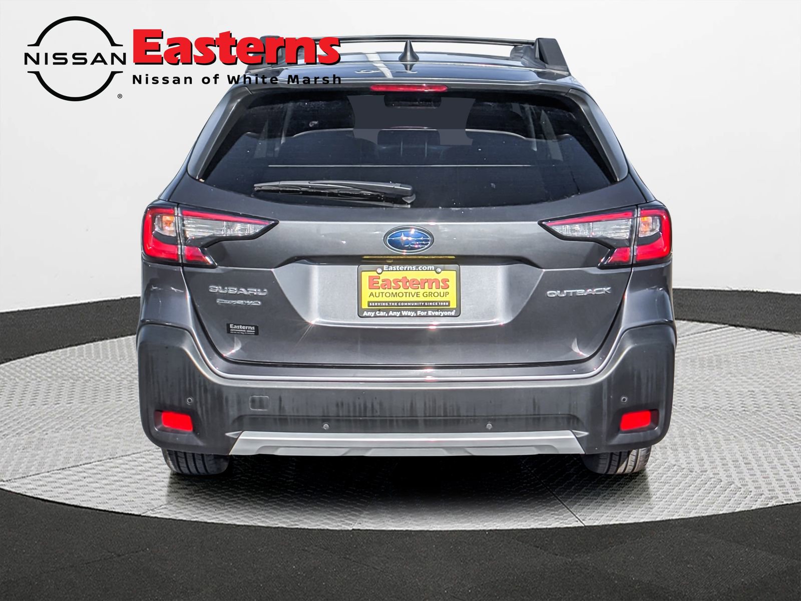 Used 2023 Subaru Outback Limited AWD/4WD image 6