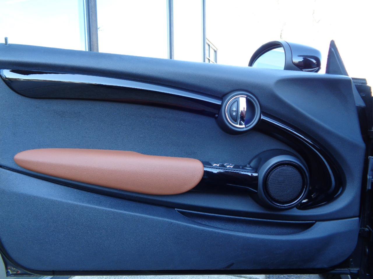 Used 2021 MINI Cooper S w/ Signature Upholstery Package image 17